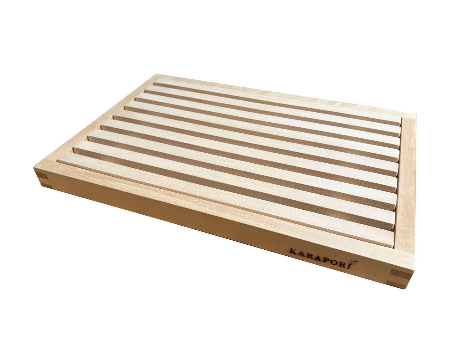 Puinen leivänleikkuulauta
