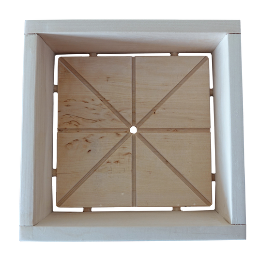 Puinen juustomuotti, malli 1