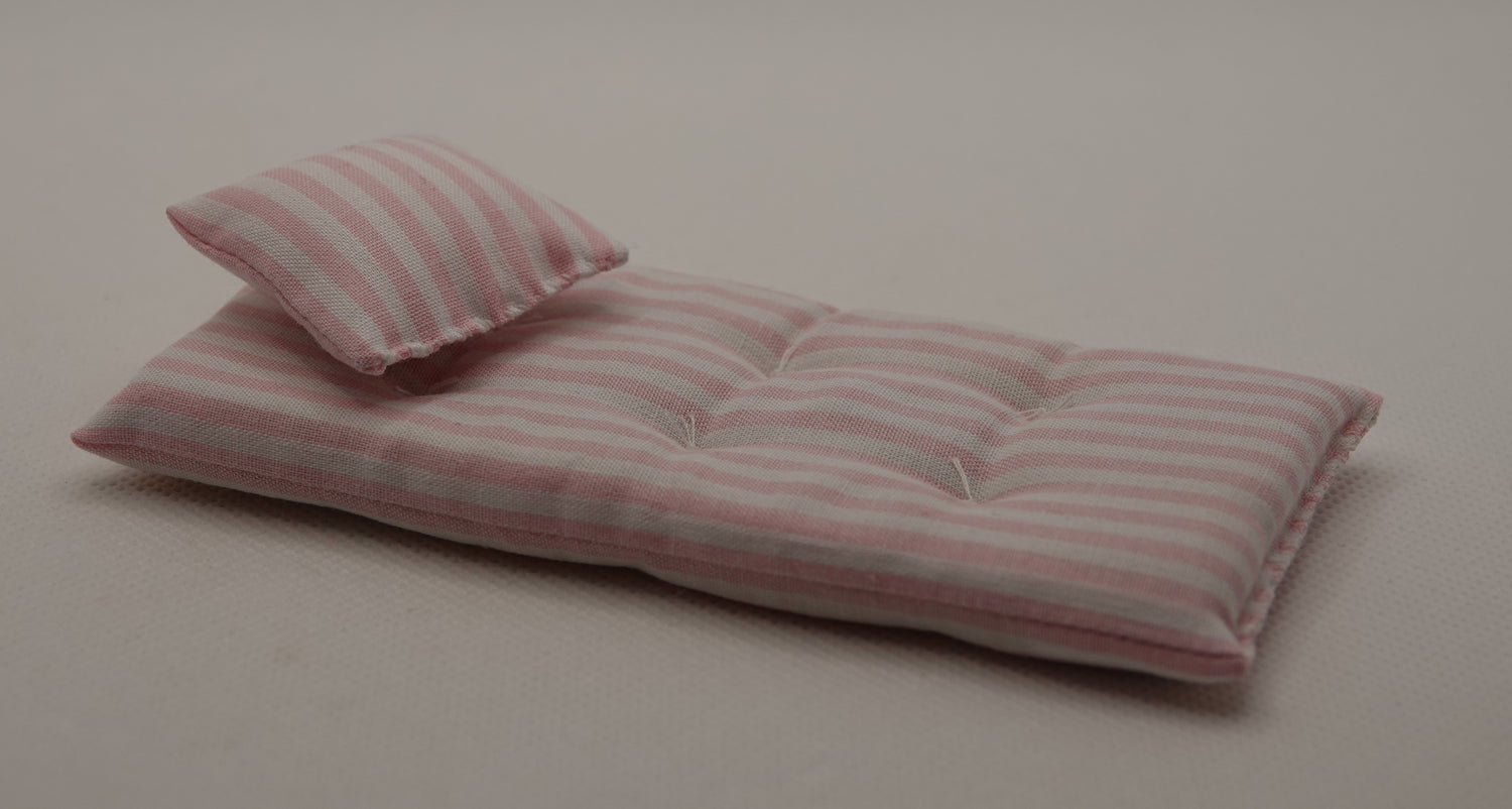 Patja ja tyyny, 1:16 eri kuoseja