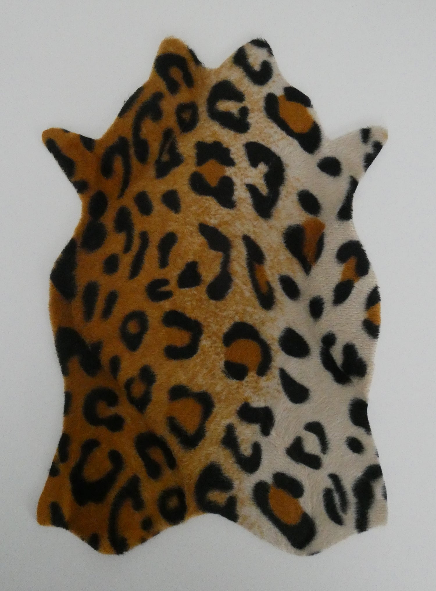 Talja nukkekotiin, leopardi