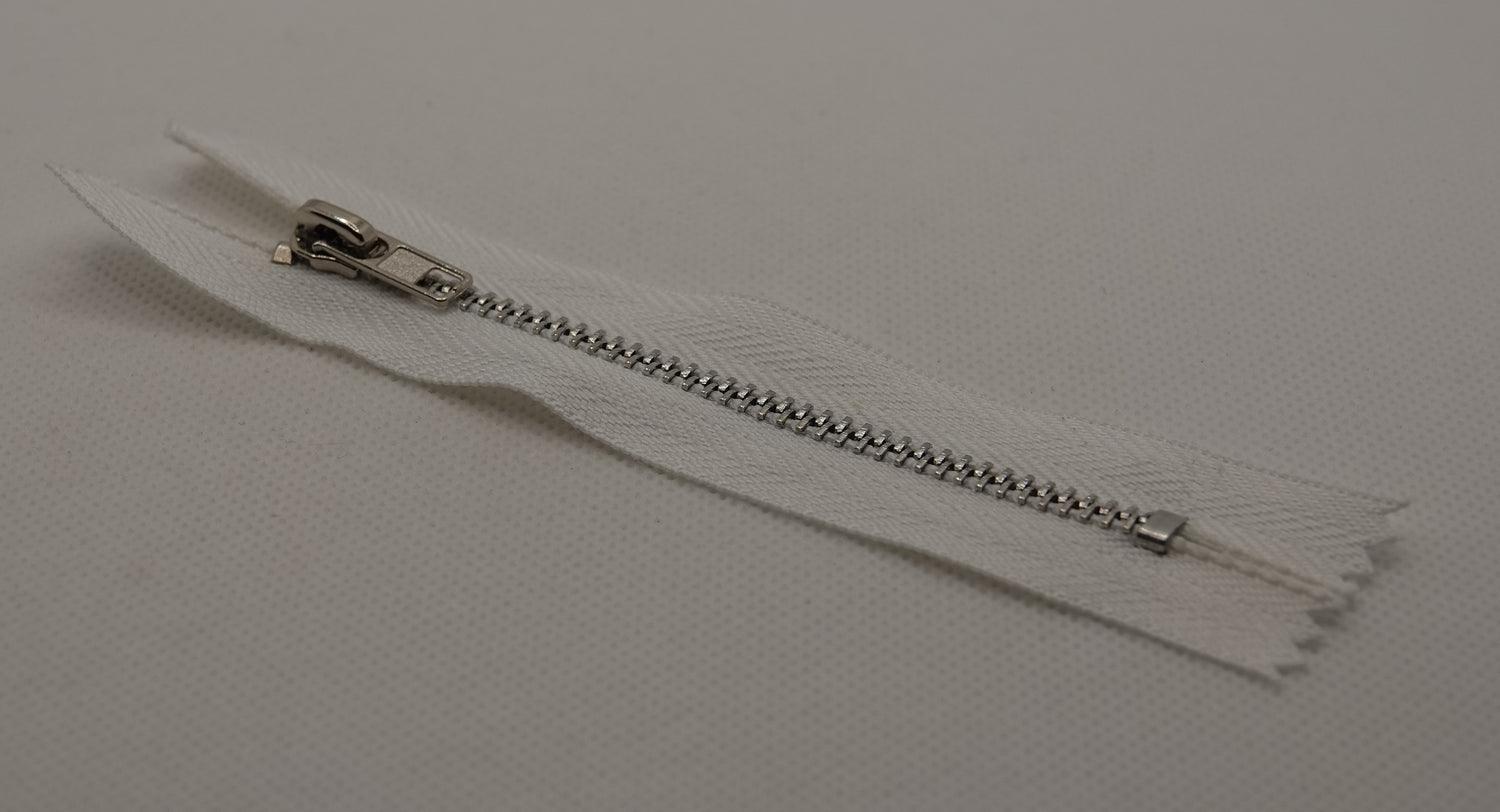 Vetoketju 10 cm, valkoinen