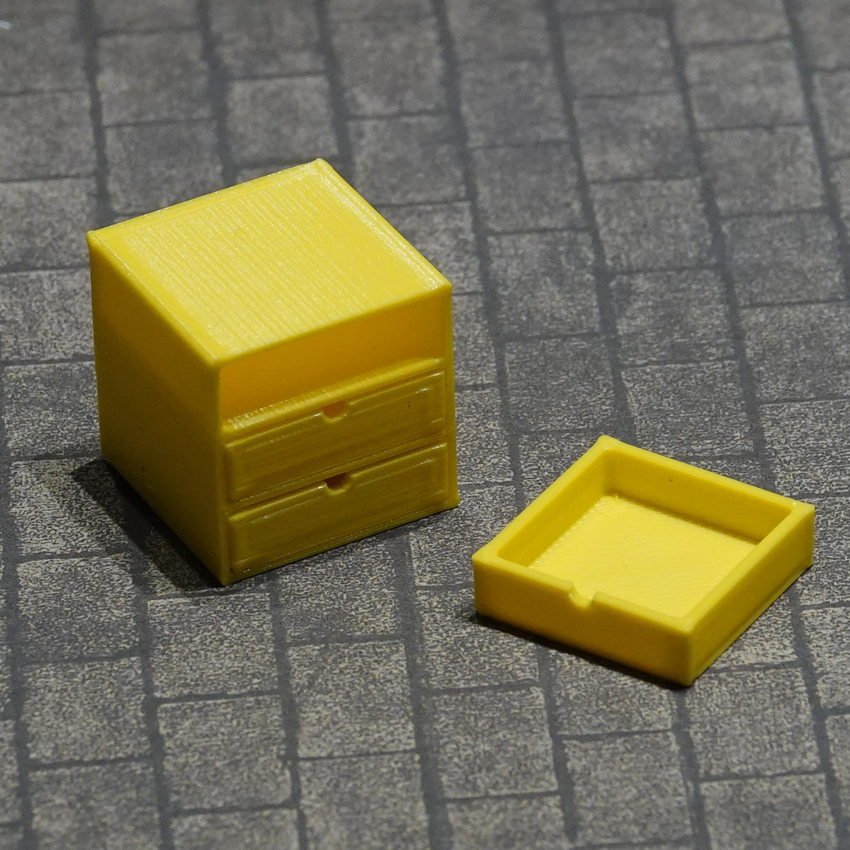 Minilaatikosto,  eri värejä ja kokoja