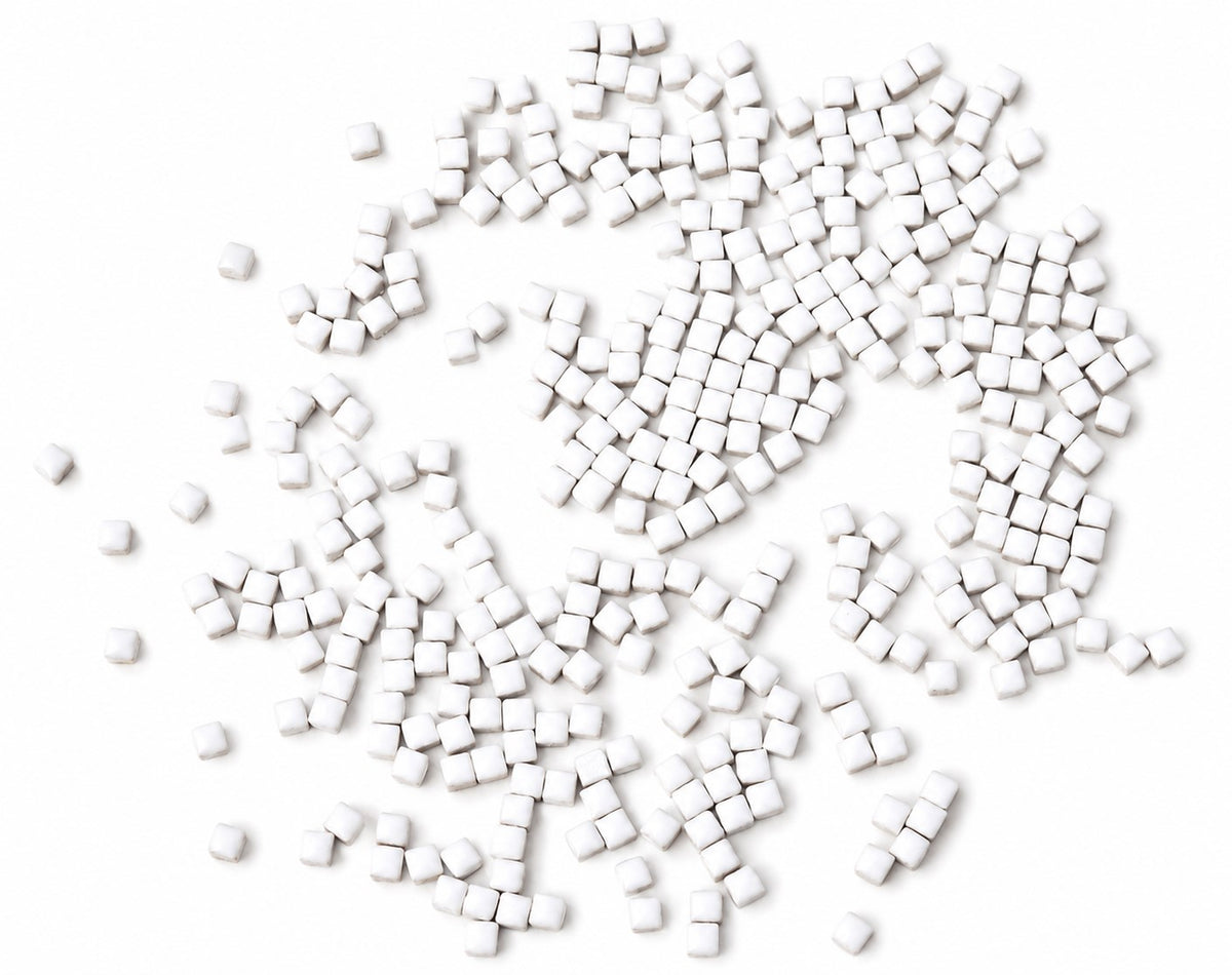 Keramiikka mosaiikki 5 x 5 mm, 50g, eri värejä