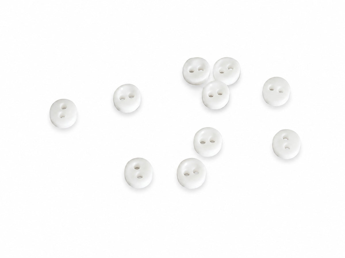 Nappi 3 mm, 10 kpl/pussi, eri värejä