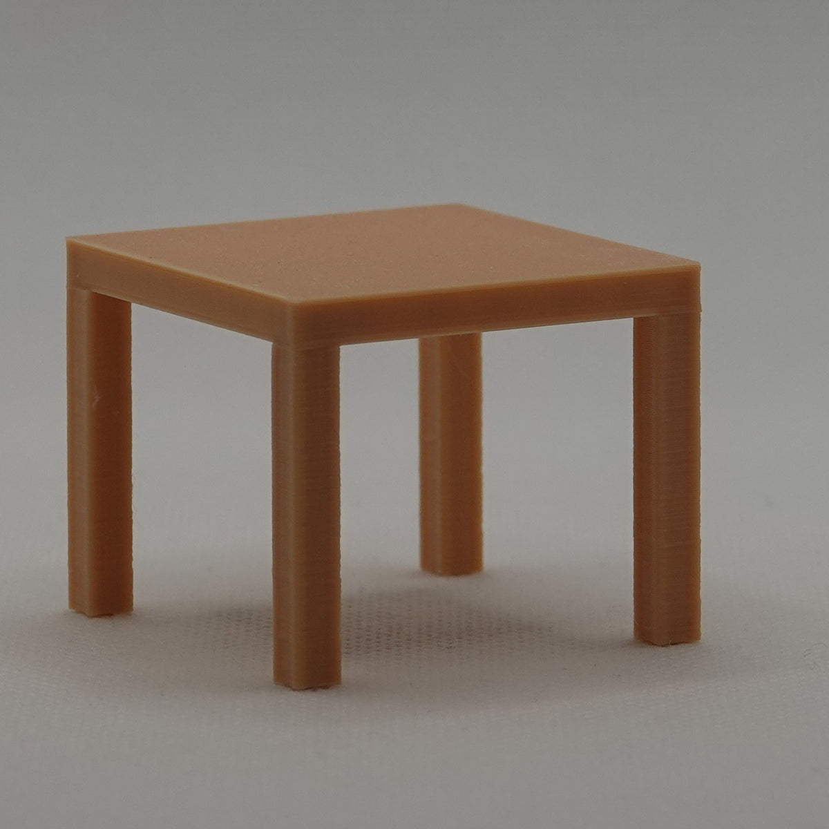 Nukkekodin sohvapöytä, ruskea