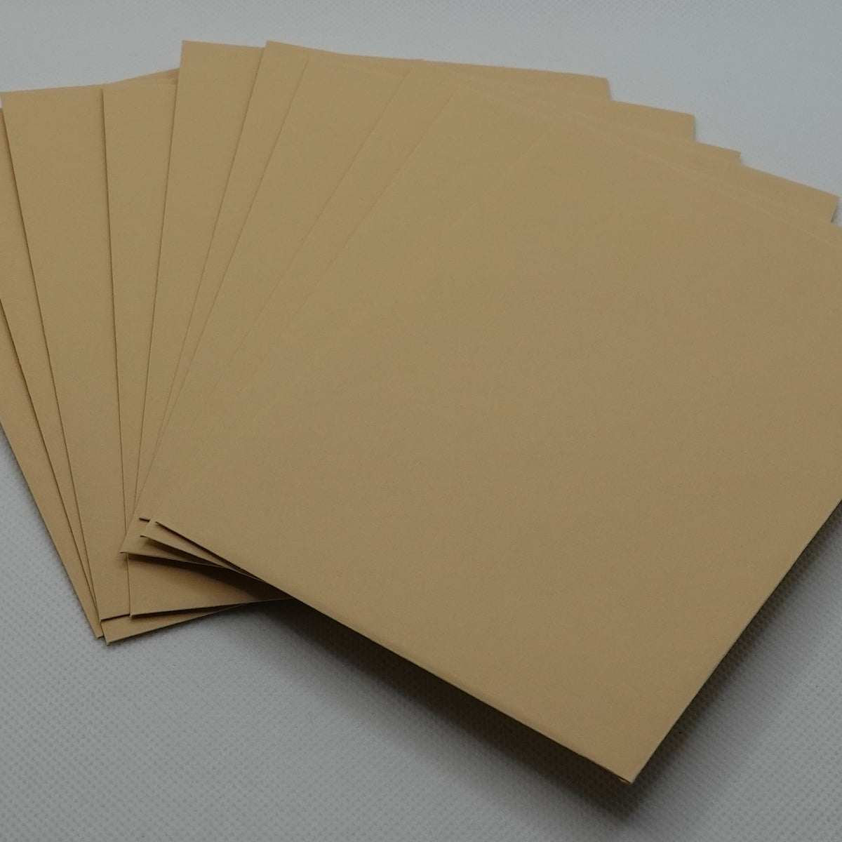 Kirjekuori C6 10 kpl "latte"