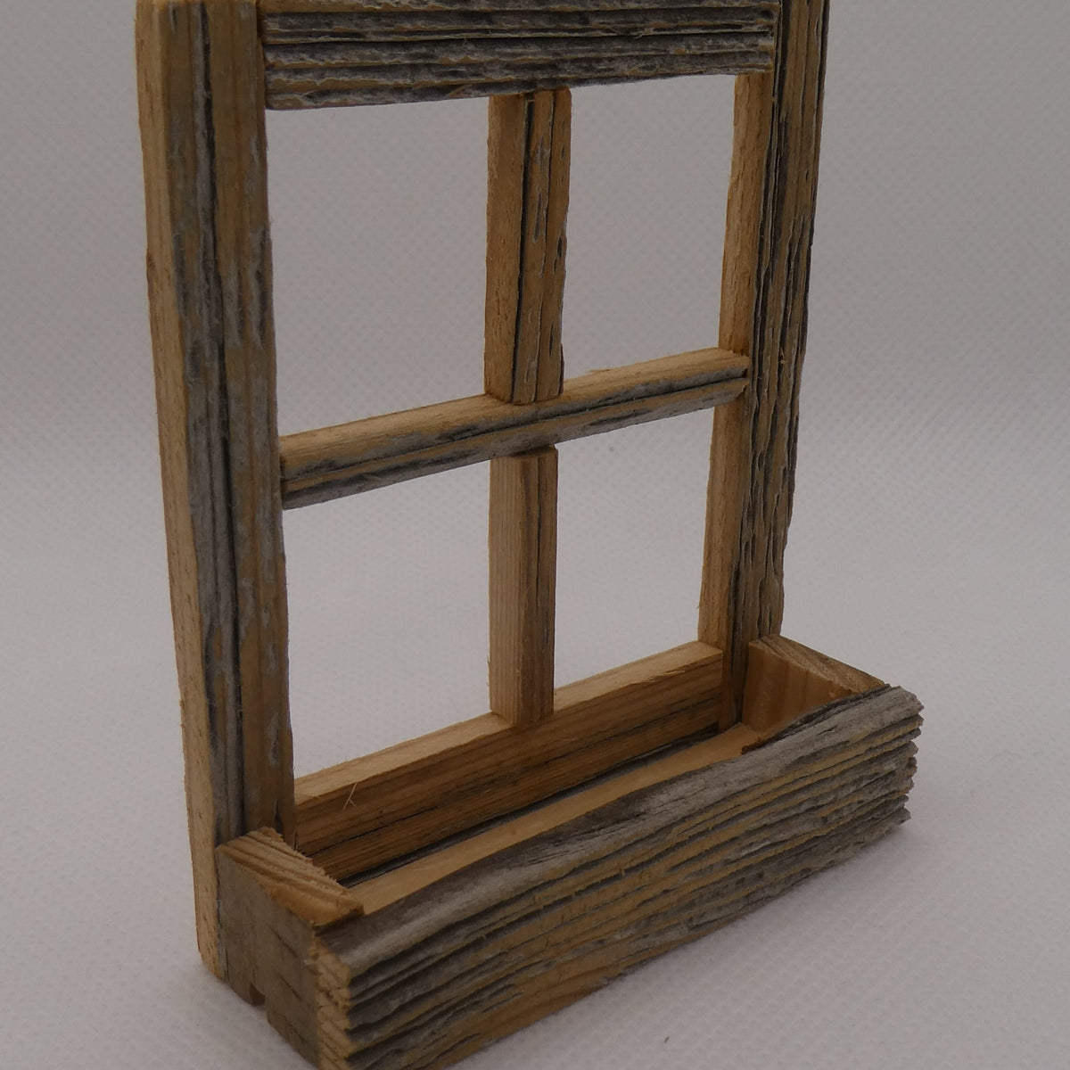 Ikkunanpokakukkalaatikko 1:12