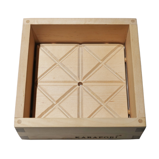 Puinen juustomuotti, malli 2