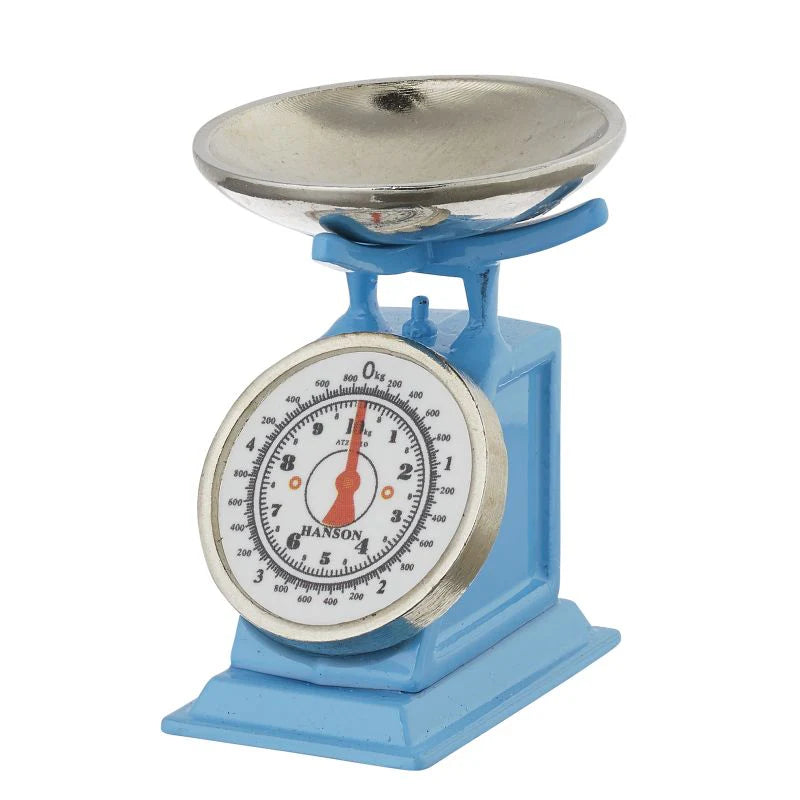 Perinteinen keittiövaaka nukkekotiin