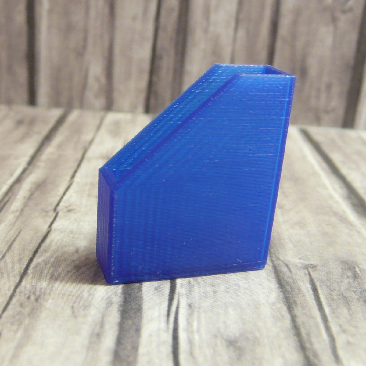 Lehtikotelo nukkekotiin