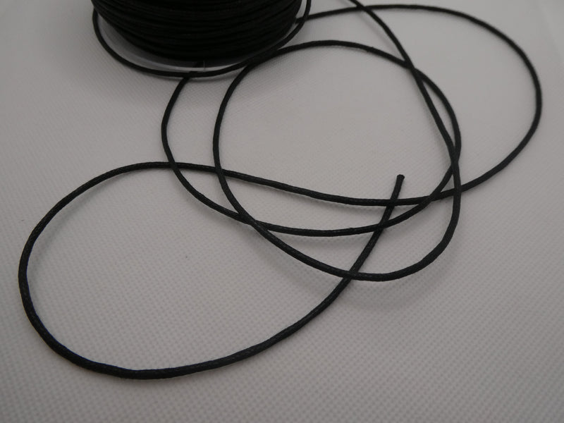 Nahkajäljitelmänyöri 2 mm, musta