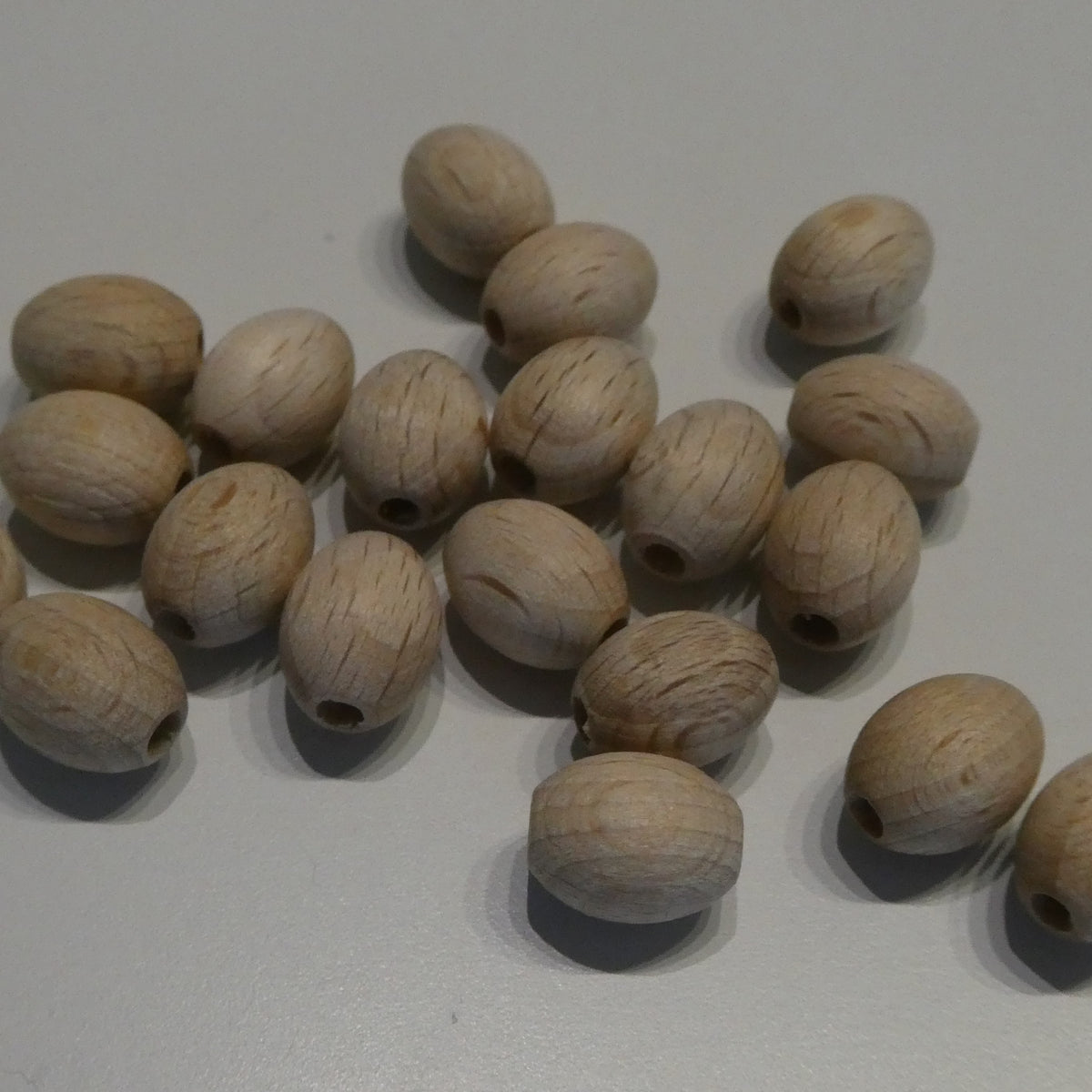 Puupallo soikea 8 x 10 mm, 20 kpl