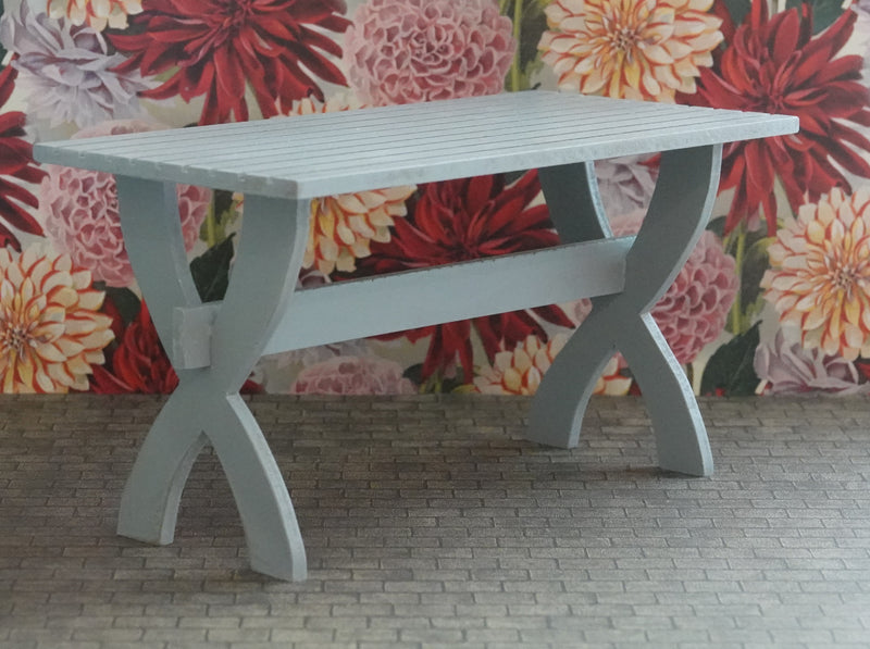 Puutarhapöytä 1:6, harmaa