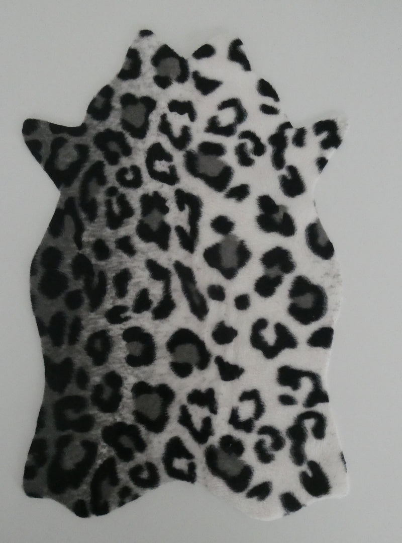 Talja nukkekotiin, lumileopardi