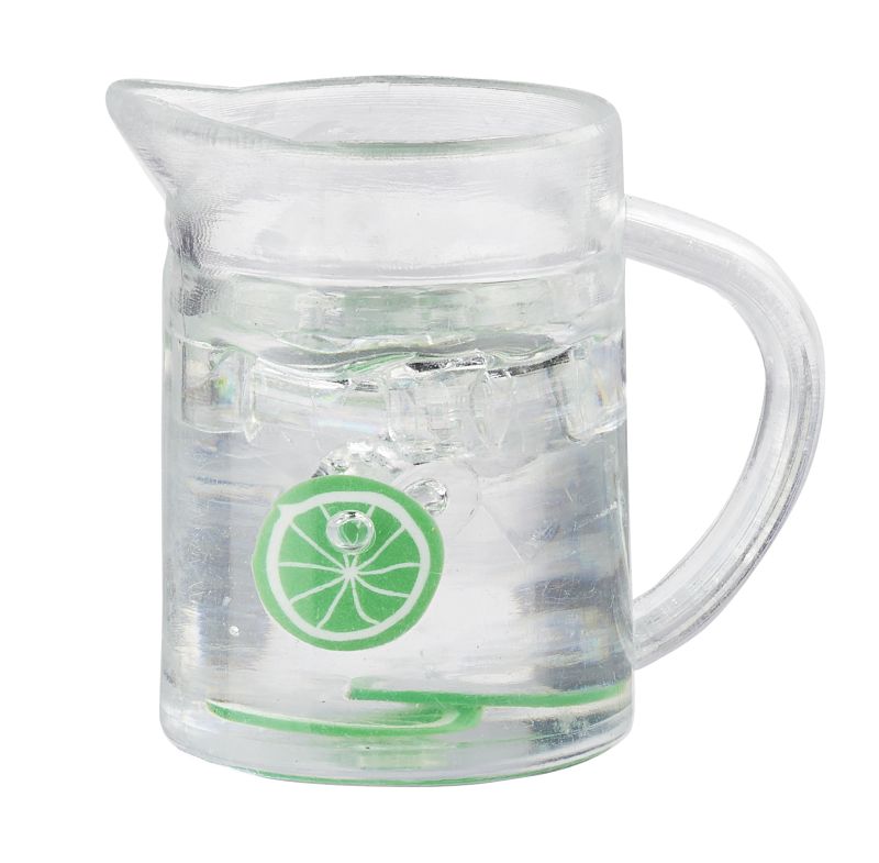 Nukkekodin vesikannu