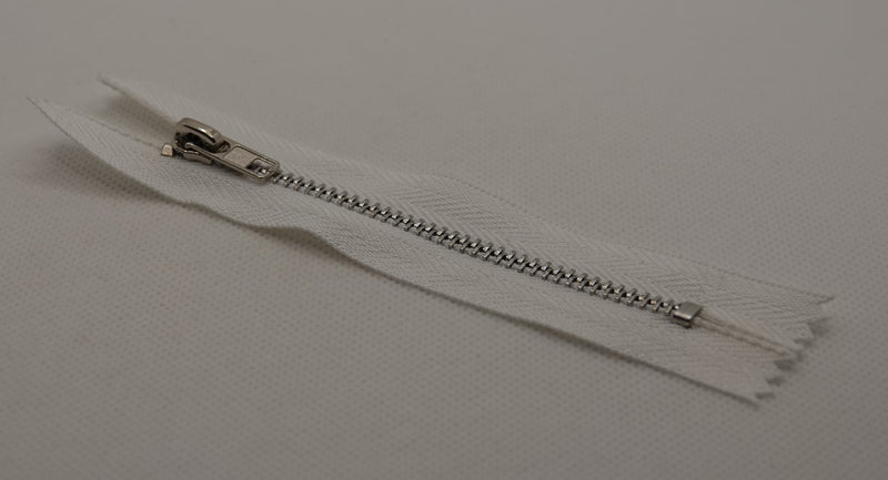 Vetoketju 10 cm, valkoinen